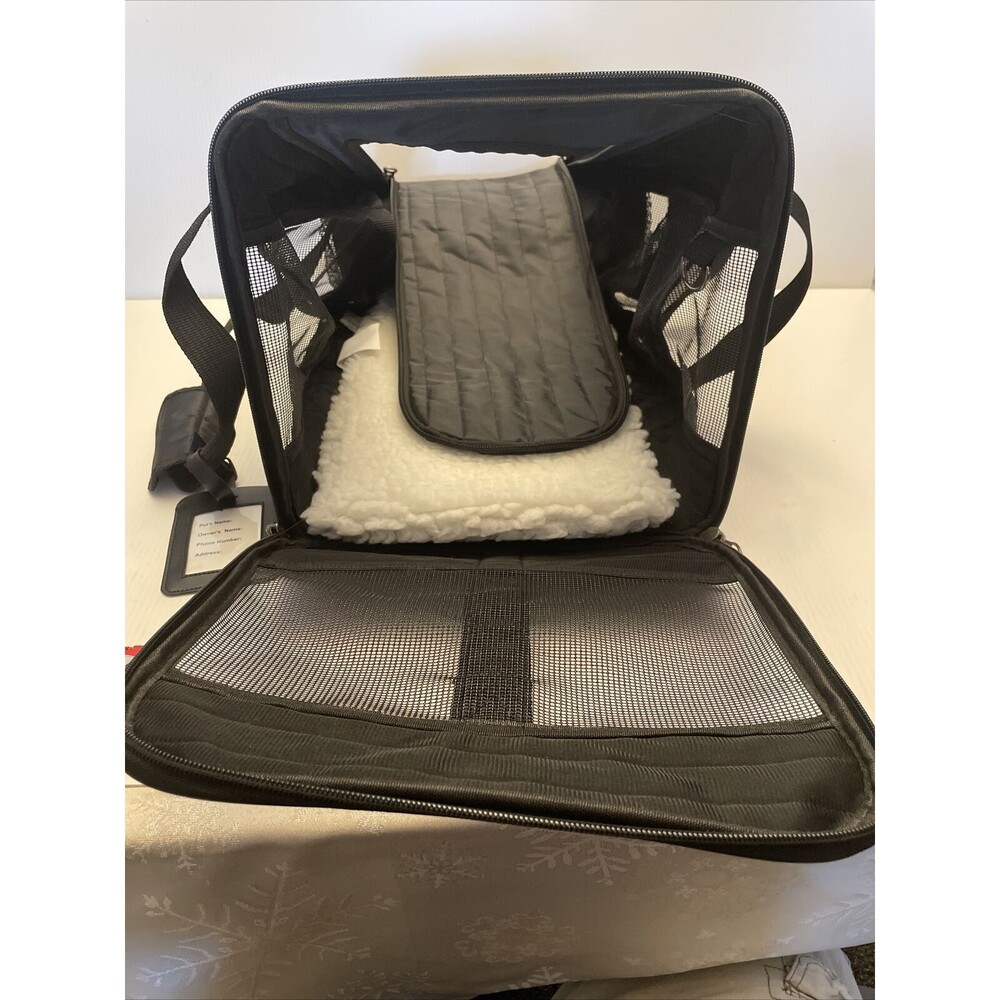 Fresco Pet Carrier Small Dog Or Regular Cat 18 Long X 11.75 High X 12 Wide - Picture 6 of 11